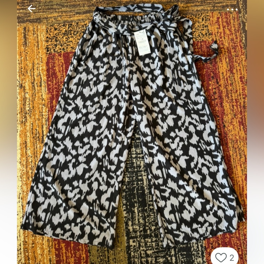Zara Black & Cream Wide-Leg Printed Pants - Picture 3 of 4